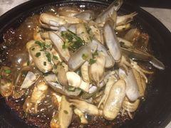 -沪小胖小龙虾(淮海中路旗舰店)