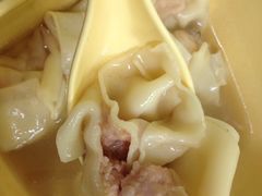 有蛋黄吗？谁看到了~日-吉祥馄饨(浦江店)