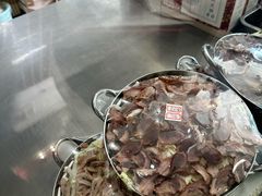 -闫家驴肉老店(华电一校店)