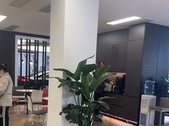 -上海永达奥诚奥迪4S店(申江路店)