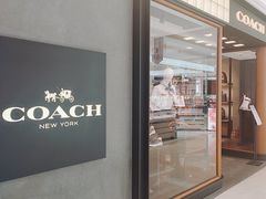 -王府井百货(中州中路店)