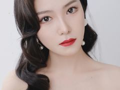 -金夫人化妆摄影职业培训学校