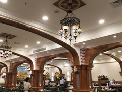 大堂-清真·玛丽亚新疆菜主题餐厅(浙江中路店)