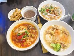 -金色印象·4k影院式足体养生(龙腾路店)