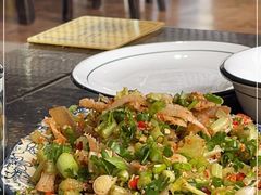 -乐山食古香跷脚牛肉