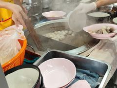 -榮泰米粉湯(Left Shop)