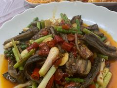 -洪霞餐馆