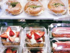 -多乐之日(田林东路店)