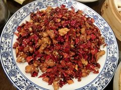 -黄桷树曹家私房菜(江与城店)