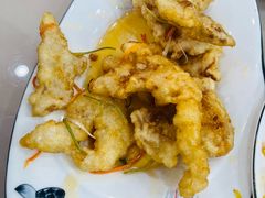 -老码头黑皮肘子锅包肉熏酱水饺(文政街店)