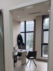 -重庆宝丽医疗美容