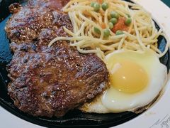 -豪客来牛排(人民东路店)