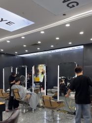 -藤野造型·烫·染发型设计店
