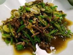 -邱二餐馆