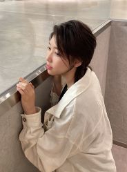 -变画·发型STUDIO