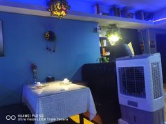 -忘忧草融合私房菜(红鼎国际店)