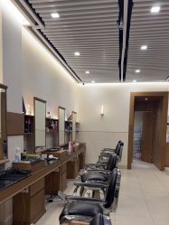 -MARTIN'S BARBER SHOP男士理发馆