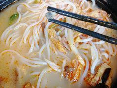 -小蛮妞家螺蛳粉(凯旋路店)
