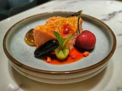 草莓巴斯克蛋糕-酒池星座(深圳湾后海汇店)