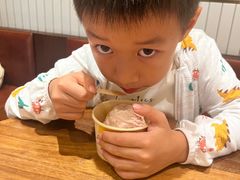 草莓冰淇淋-Luneurs(幸福里店)