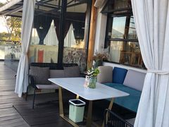 -酤居湖景音乐餐吧(安宁店)