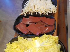 -蜀八婆鲍鱼鸡煲虾(宝安坪洲店)