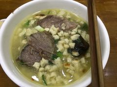 羊肉泡馍-刘信牛羊肉小炒泡馍(回民街店)