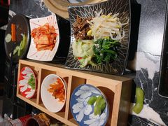 -山川小町·极番烧肉(新地假日广场店)