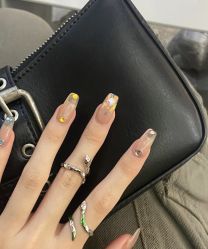 -CM.Nail美甲美睫