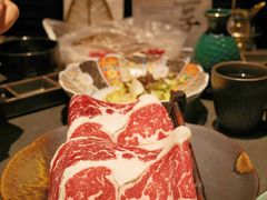 -铭牛烧肉·和牛海鲜自助(高新月牙湖店)