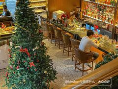 -Mogul Eatery·大亨餐酒馆