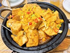 -品海楼·大连海胆锅贴馆(东港店)