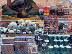 -名创优品(山东青岛华润万象城店)