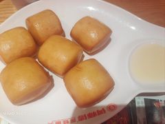 -何师傅美蛙鱼头(汉街店)