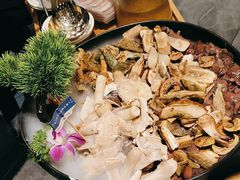 -一朵菌·野生菌探索家火锅(南亚店)