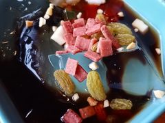 冰粉-中央电视塔旋转餐厅