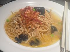 -吴越荣记苏州菜·松鼠桂鱼(月光码头店)