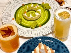 爱丽丝在花园里-théATRE 茶聚场(王府中環店)