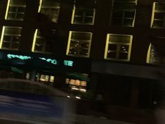 -星巴克(青浦桥梓湾店)