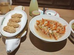 -新白鹿餐厅(银泰西湖文化广场店)