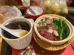 -华记煲仔华·煲仔饭(人和店)