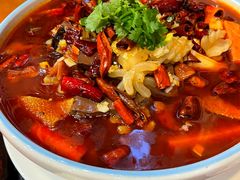 -铁锅炖灶台鱼老三炖鱼馆