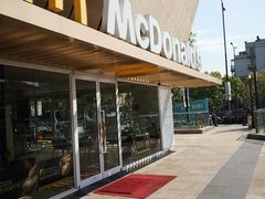 -麦当劳(塔园路店)