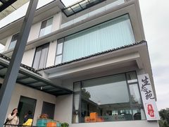 -生态苑农庄(十里画廊遇龙河店)