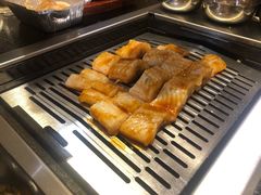 -臻牛烤肉