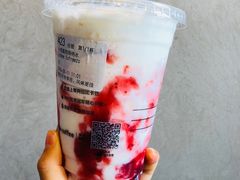 小雪荔枝瑞纳冰-瑞幸咖啡(盛博广场店)