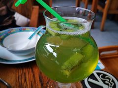 -毛辣果·贵州红酸汤牛肉火锅(西单店)