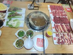 -牛很鲜潮汕牛肉火锅(椒江店)