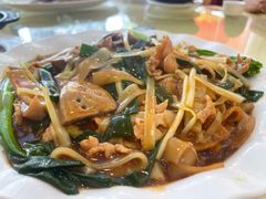 -吉莲利苑海鲜酒家(珠海拱北29年老字号店)