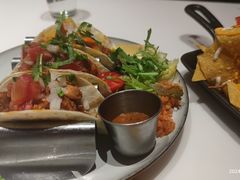 混拼口味塔克-墨纪Mojí墨西哥餐厅(官舍店)